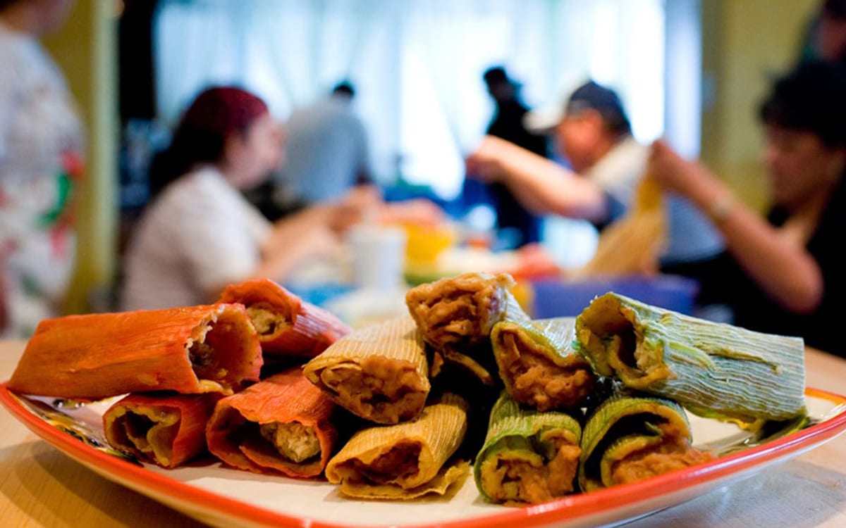 Catering receipts, invoices and W-9s: what accounting will ask for